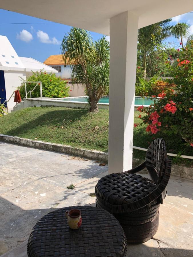 Casa Sol Y Luna Bacalar Bed & Breakfast Exterior photo