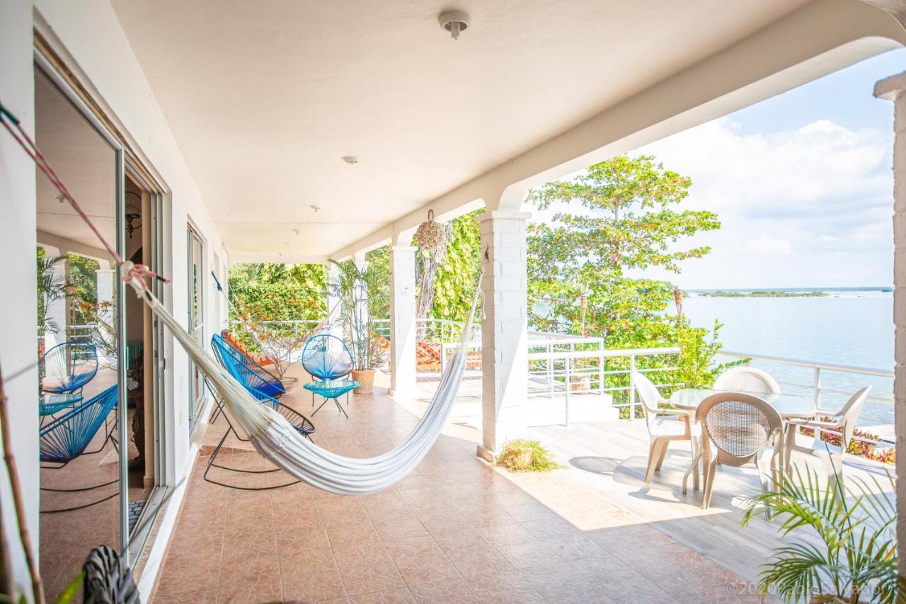 Casa Sol Y Luna Bacalar Bed & Breakfast Exterior photo